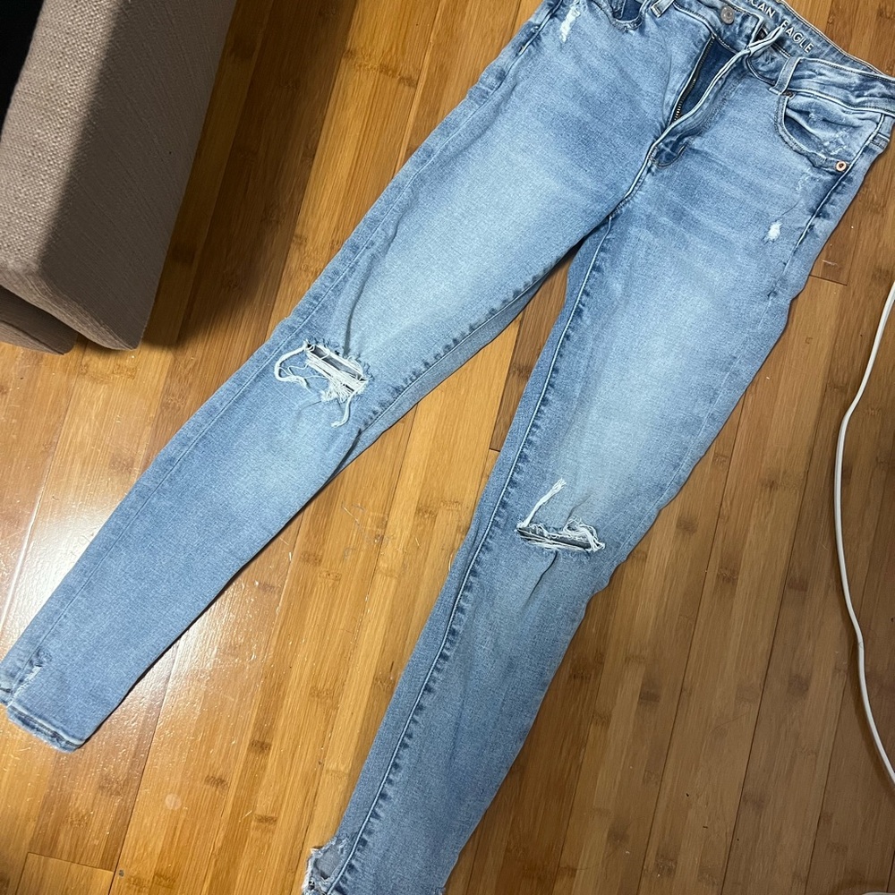 Women's Blue Distressed Jeans AE